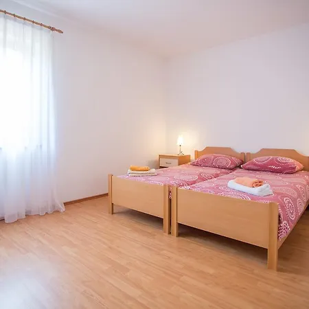 Konukevi Gaetano 3*